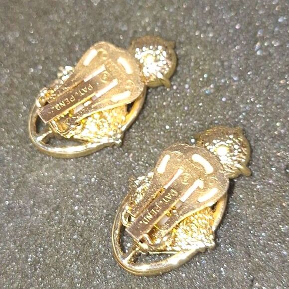 Emmons Lusterware Women's Clip On Earrings Vintage Pearlescent Signed - Picture 4 of 12